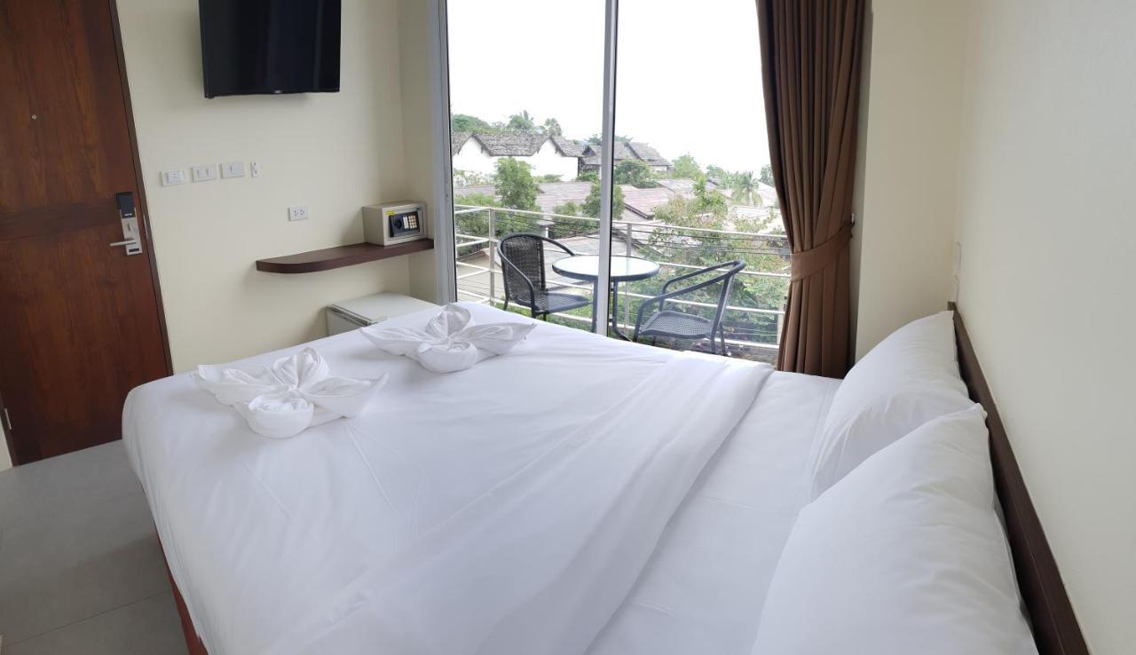 Top Hostel Samui Chaweng Extérieur photo